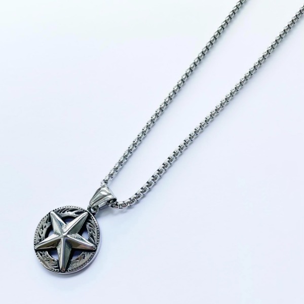 A five-angled Stars Point Necklace