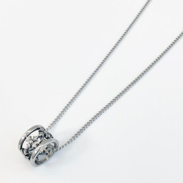 Chrome round Point Necklace