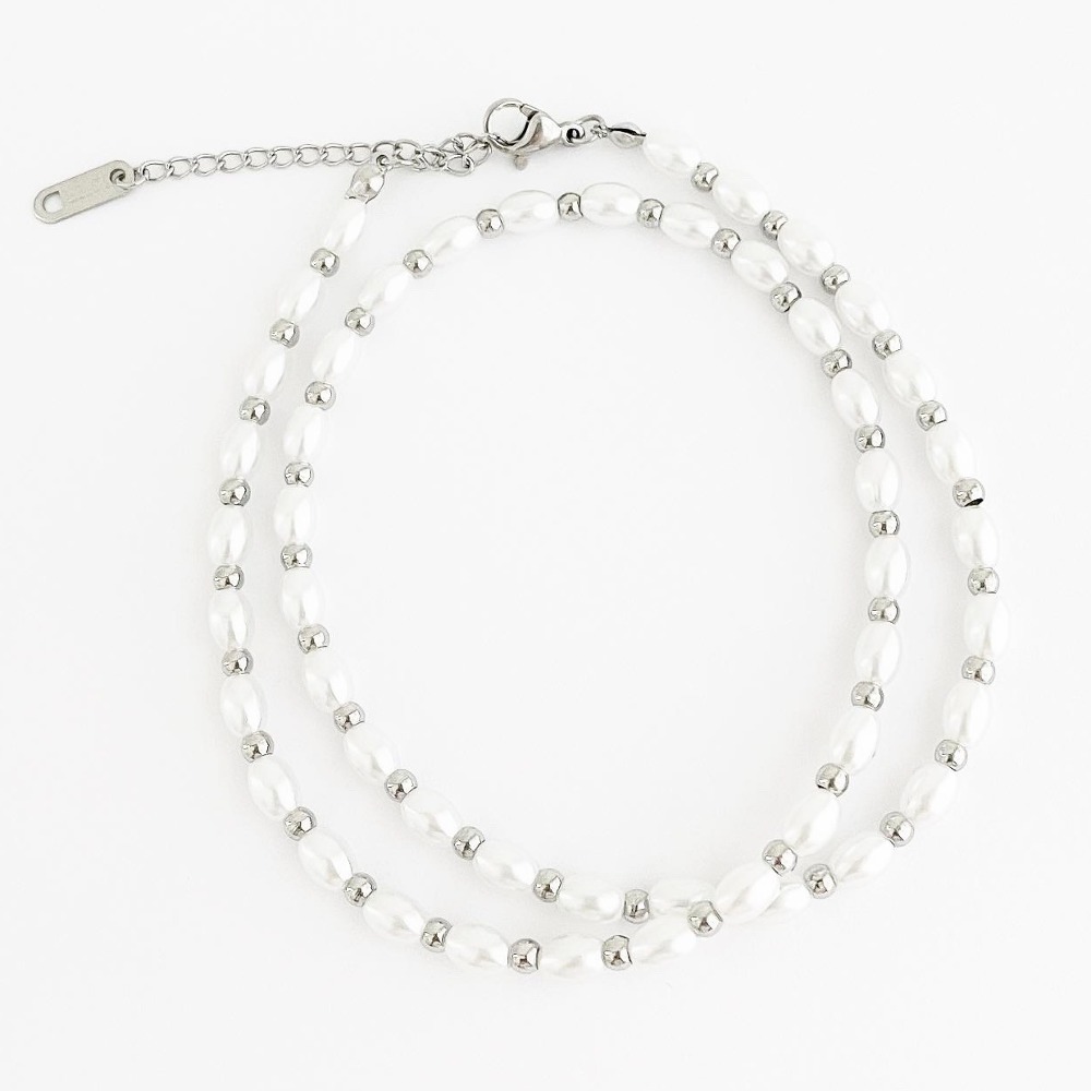 Basic Oval Pearl Simple Necklace