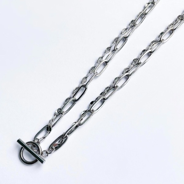 Two comma chain Toggle Bar Necklace