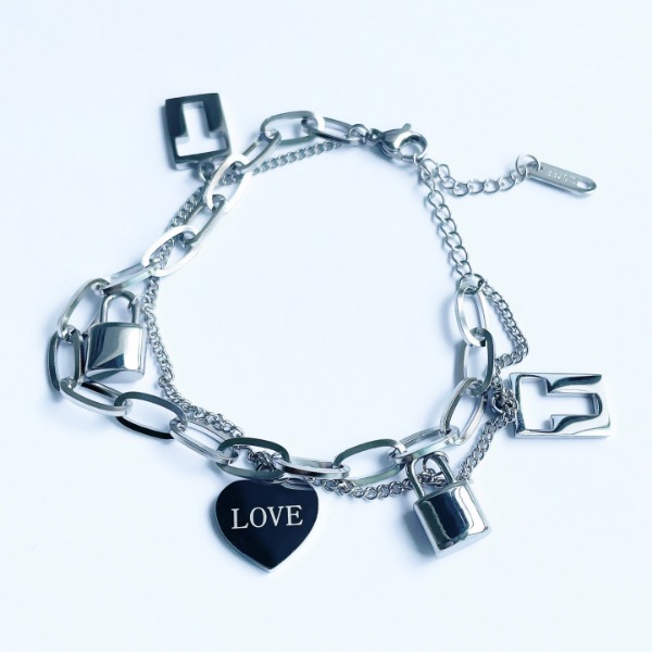 Heart &amp; Lock Layered bracelet