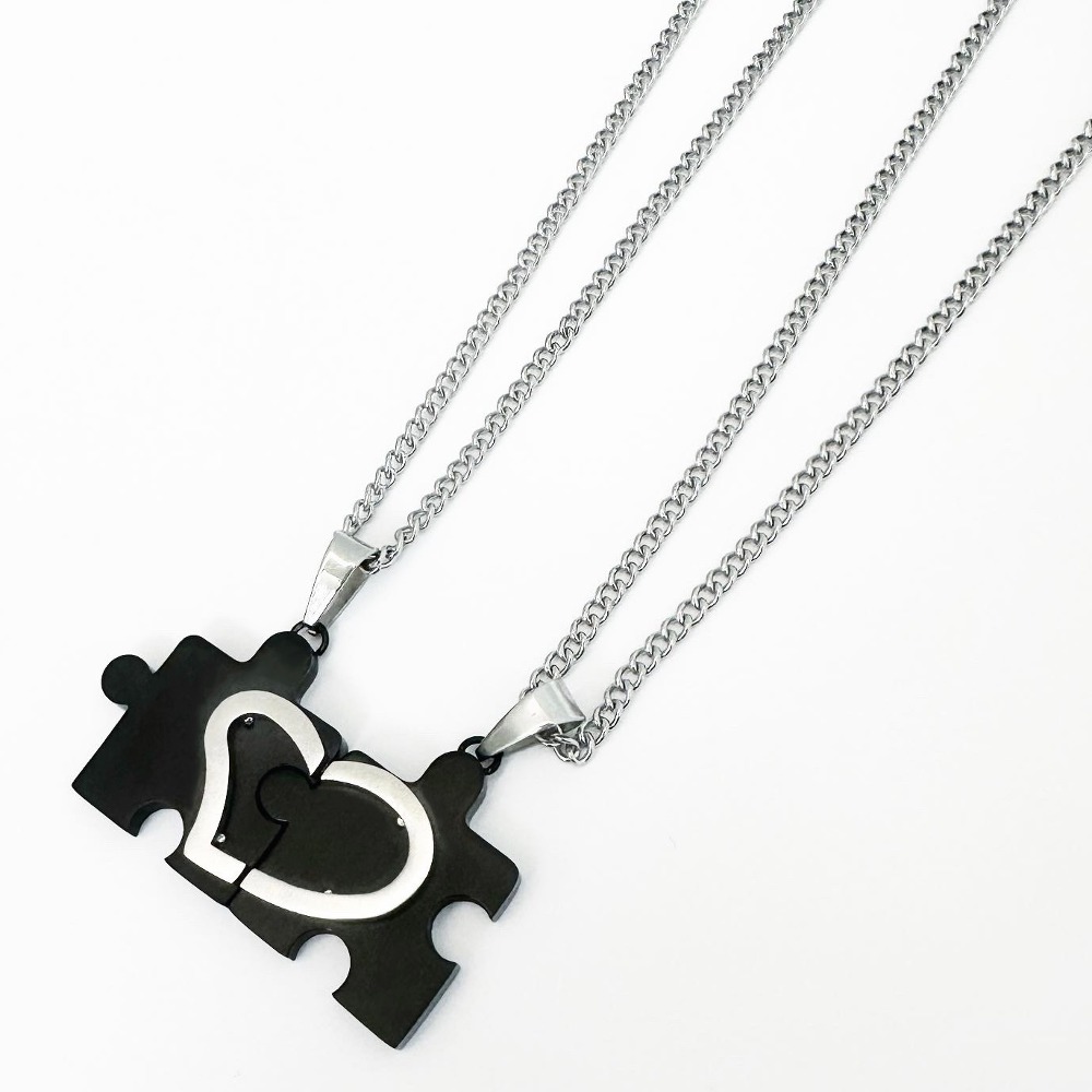 (1+1) Couple Puzzle heart Necklace