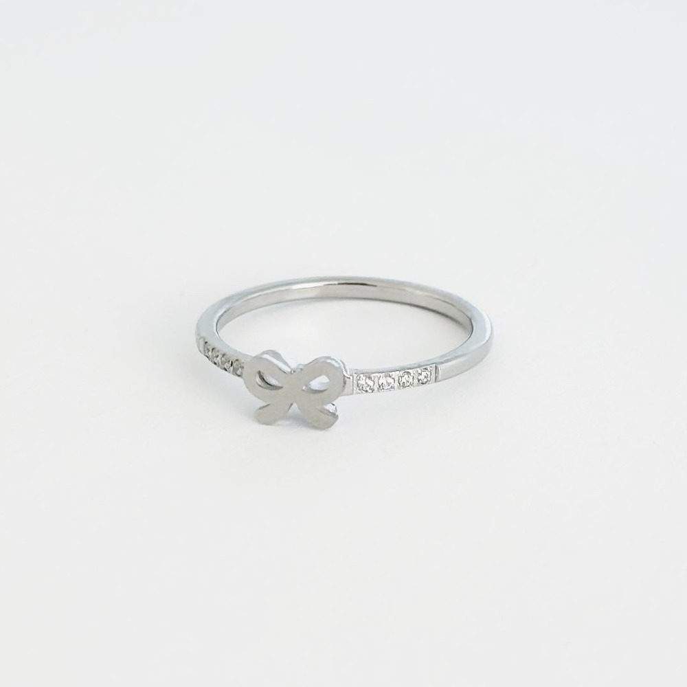 Ribbon Cubic Heize Ring