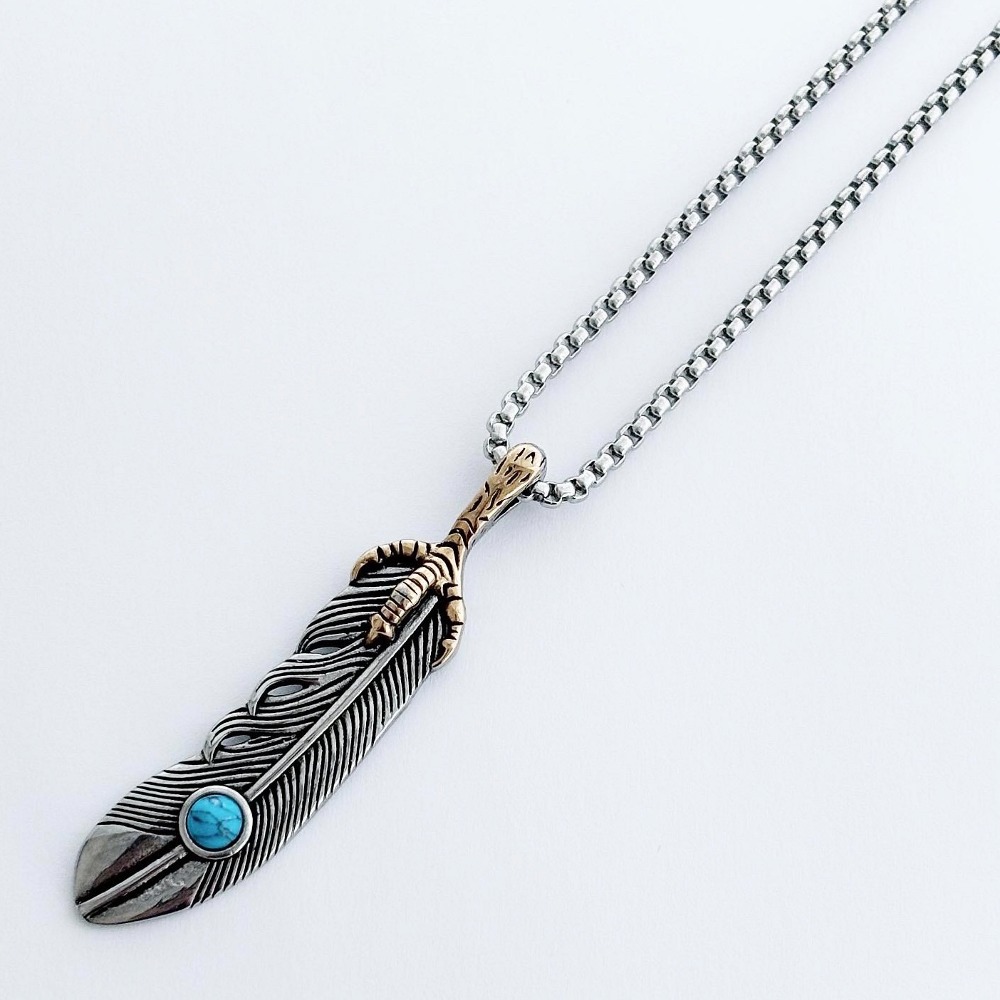 Feather matteo necklace