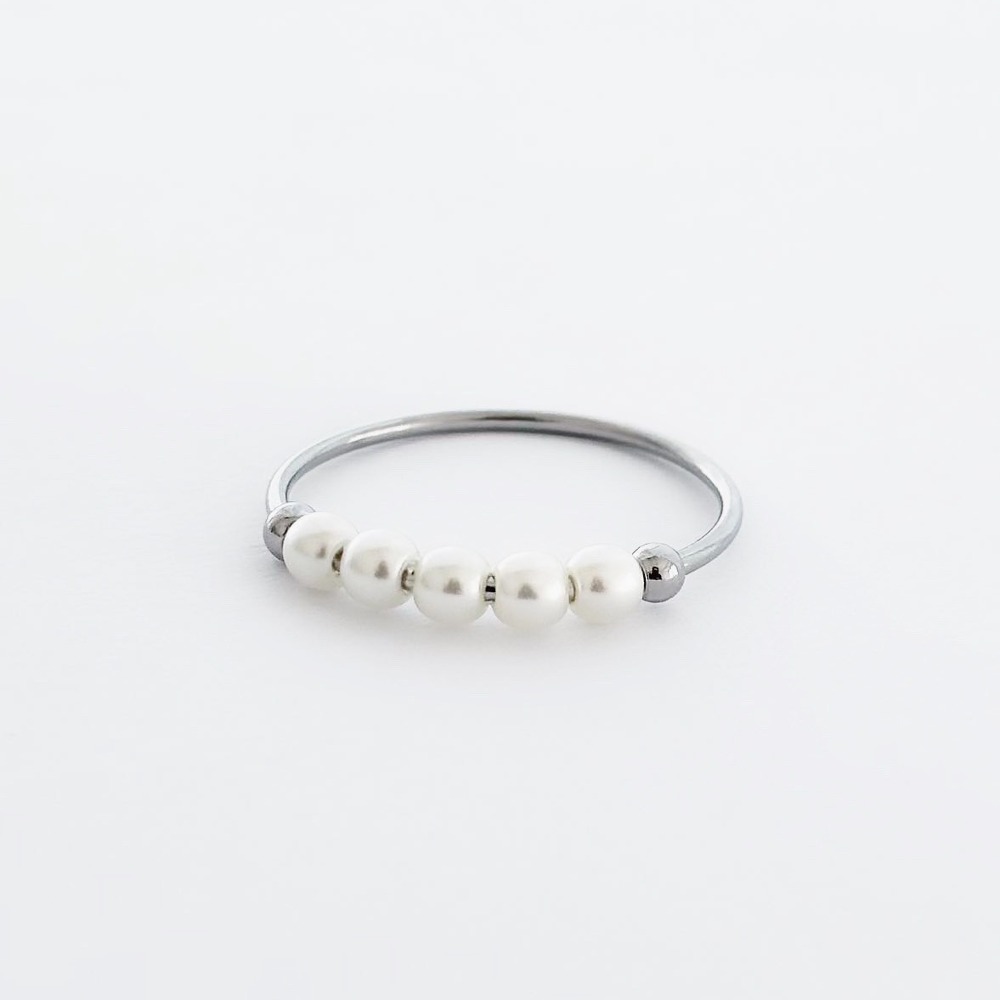 Mini Pearl Porlet Ring